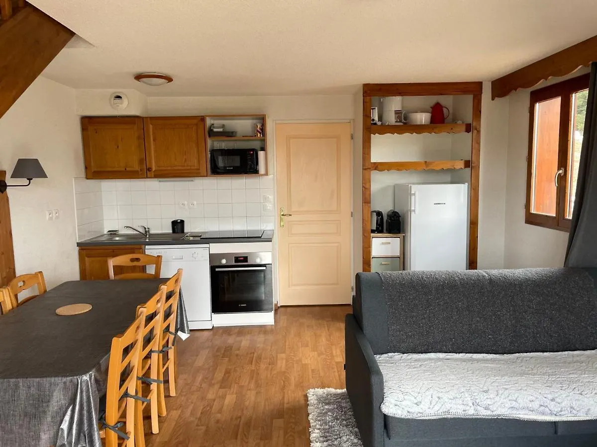 Chalet Mitoyen 3 Pieces, 8 Pers. Avec Terrasse Et Parking A La Joue Du Loup - Fr-1-504-641 Saint-Étienne-en-Dévoluy Frankrig